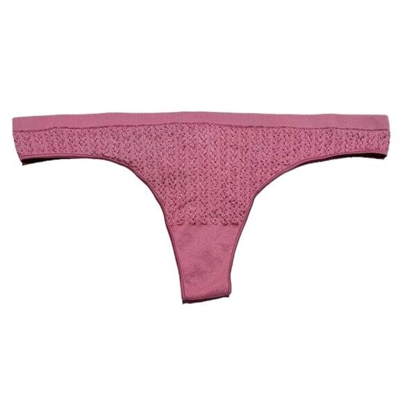 Victoria’s Secret PINK Cable Knit Seamless Thong Panty Soft Begonia Size Large - Picture 1 of 3